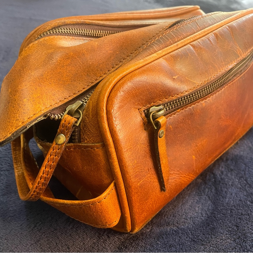 Leather Dopp Kit Bag,Christmas Gift, Leather Toiletry Bag Mens Toiletery Gift